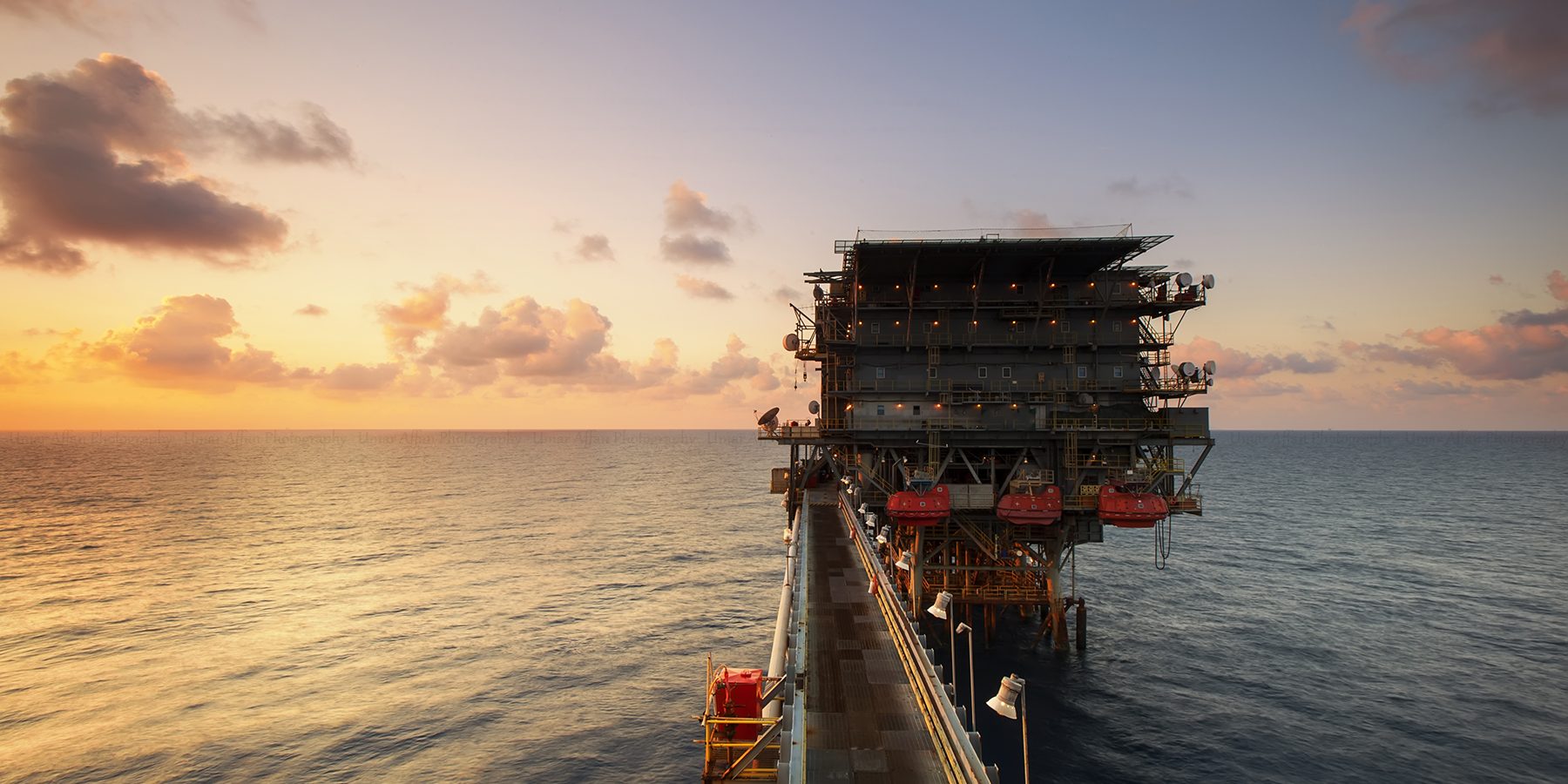Offshore-rig-oilproduction