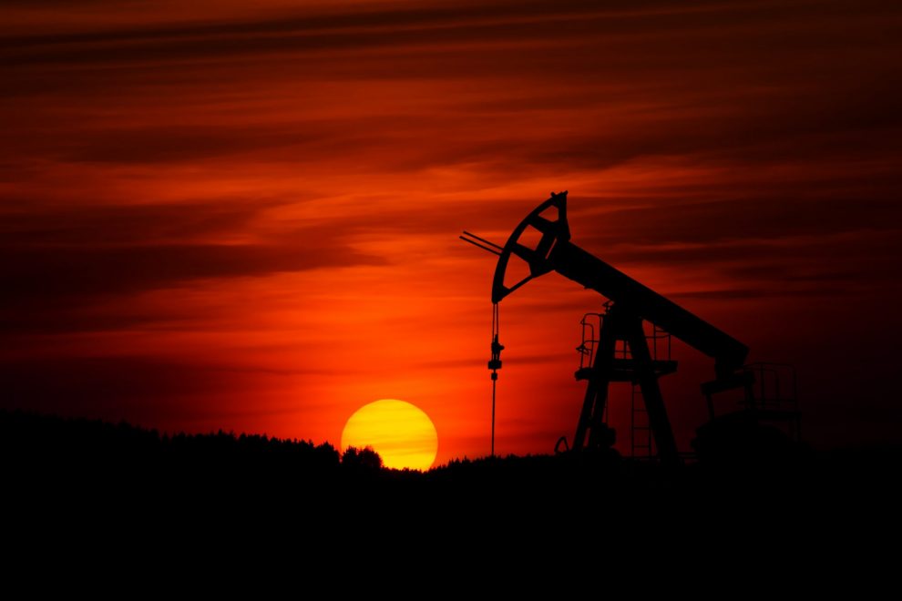 oil-rig-us-sundown