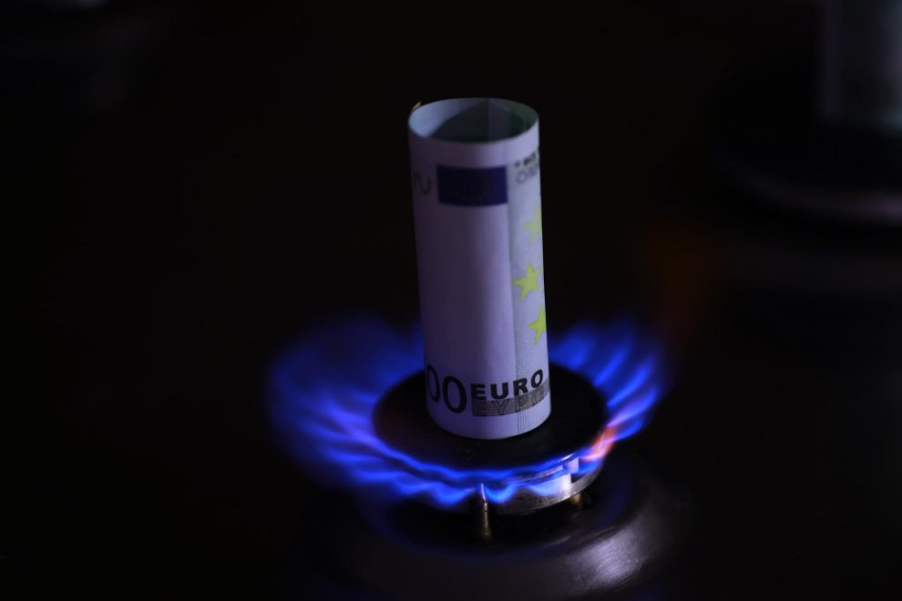 EuroscheinAufGasflamme