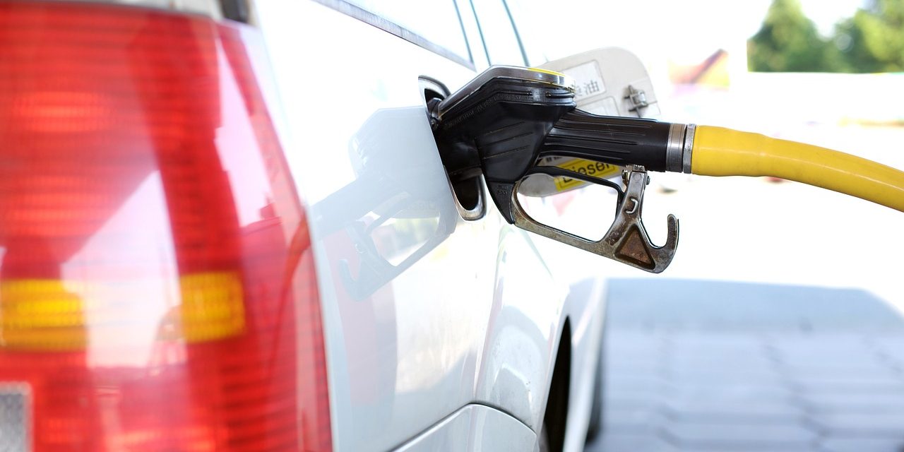 tankstelle-tanken-diesel-auto