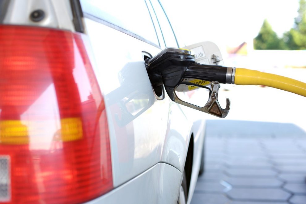 tankstelle-tanken-diesel-auto