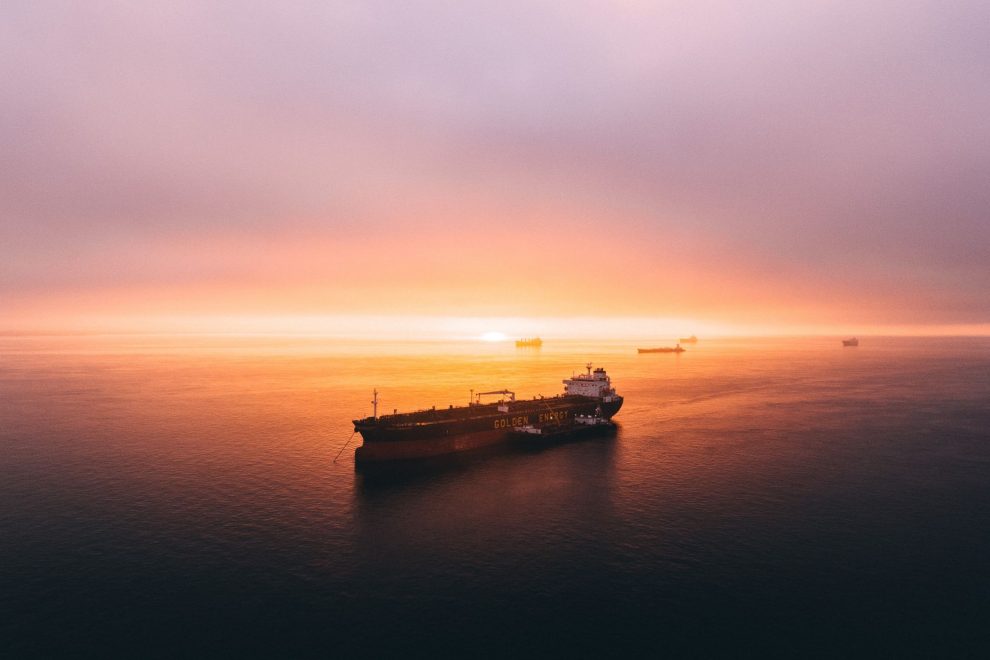 oil-ship-tanker-sunrise